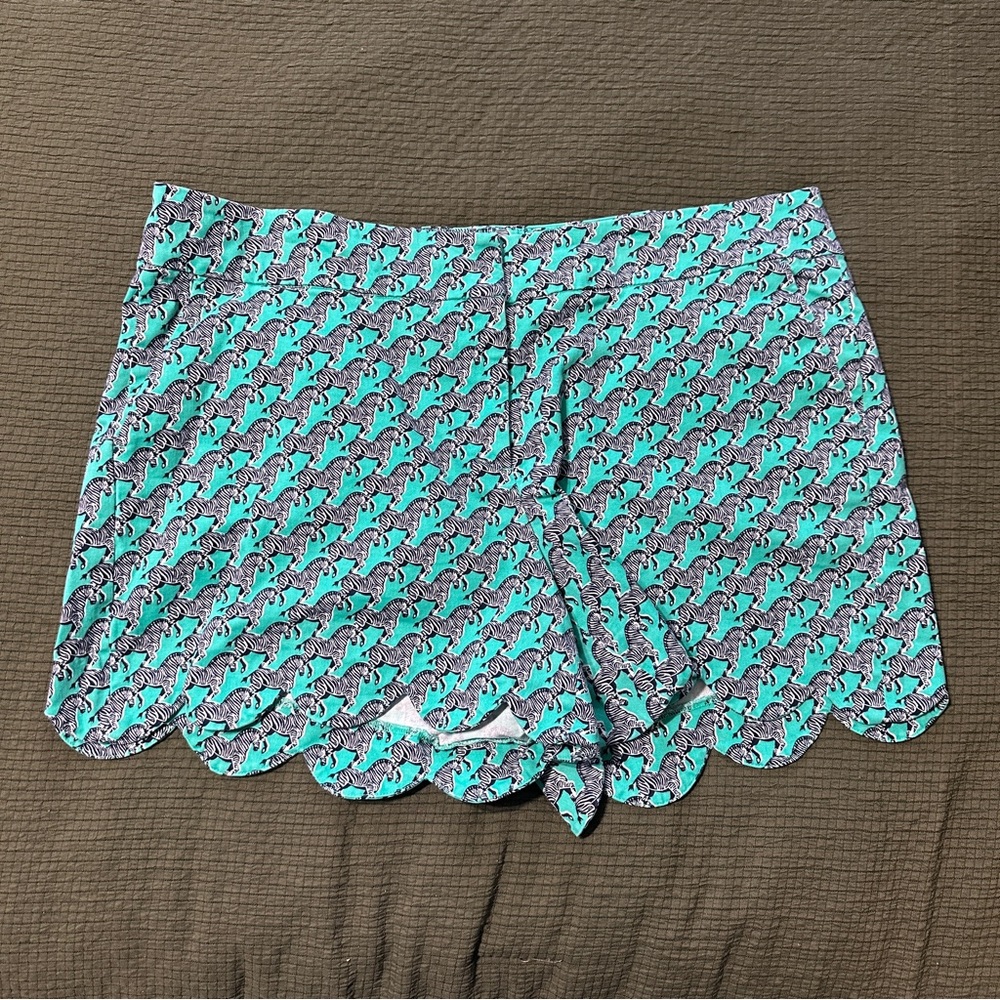 Zebra scalloped shorts